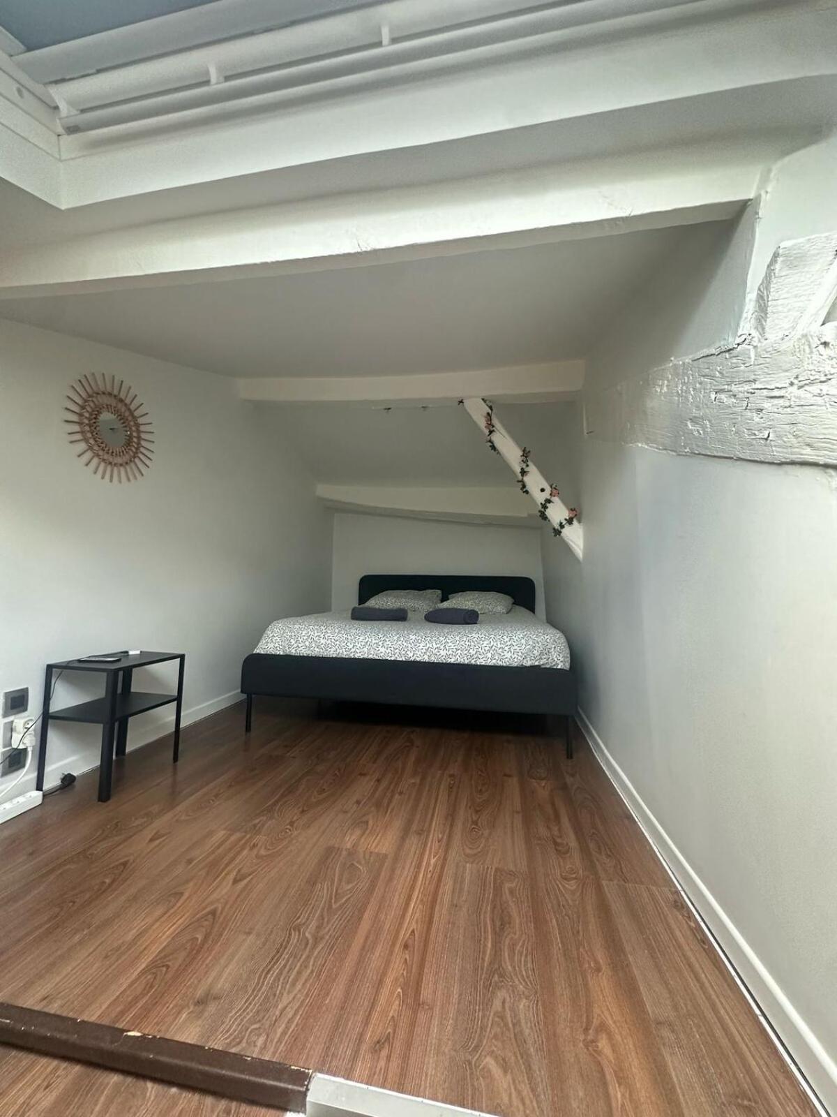Duplex *